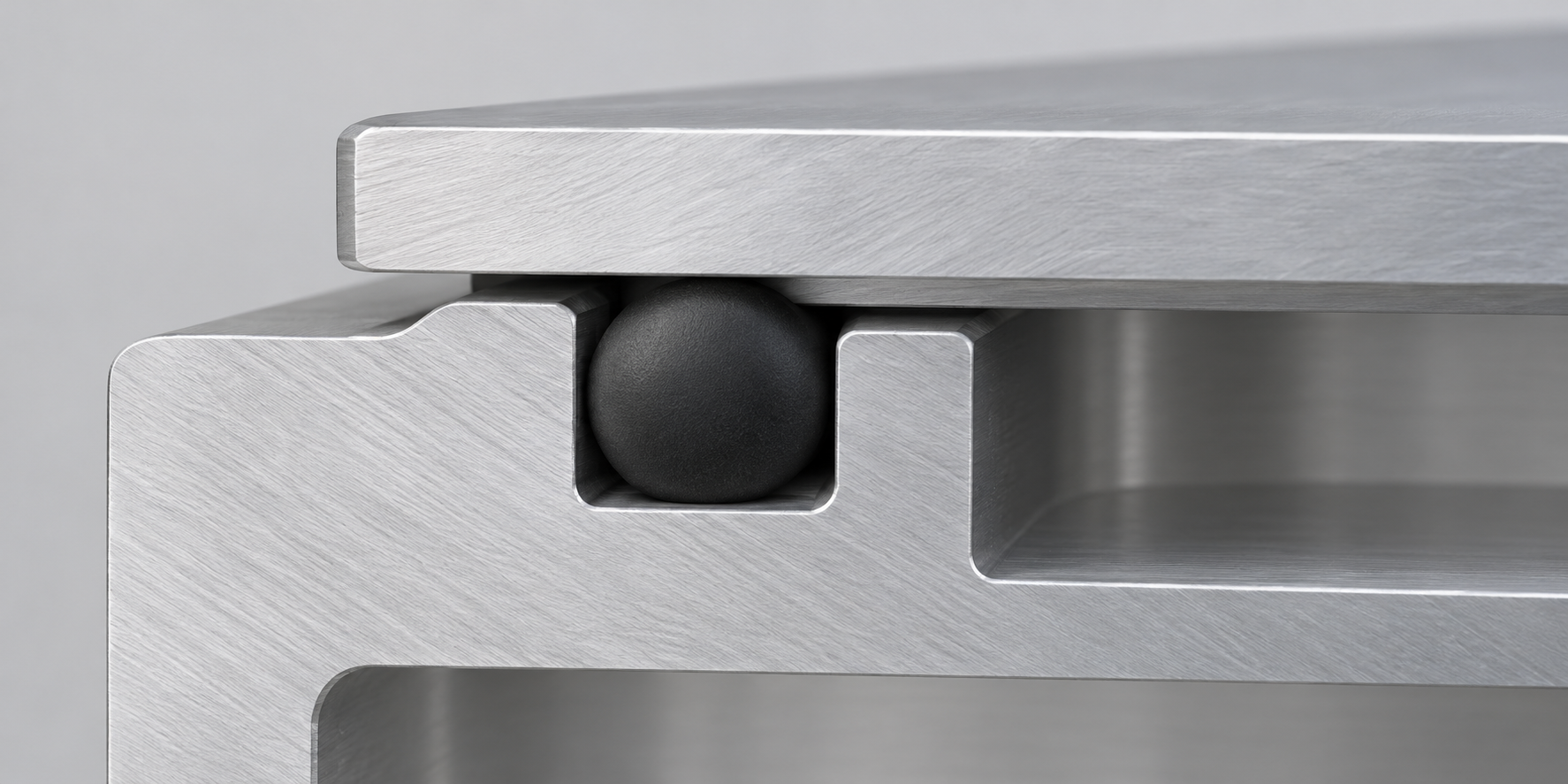 Illustrative cross-section of an O-ring in an aluminum face-seal groove beneath a lid